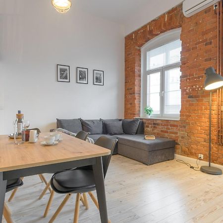 Apartament Z Antresola Nowa Papiernia Wrocław Exteriör bild